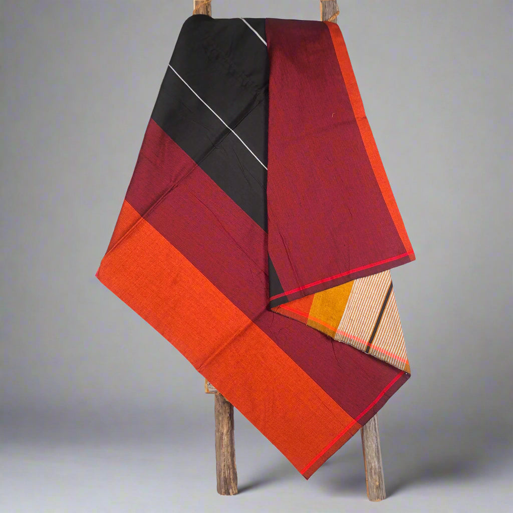 Designer Sarong: Plain Tiger